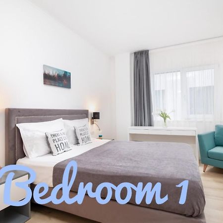 Charlotte Piata Unirii - Free Private Parking 2Bedrooms Apartment أرادايا المظهر الخارجي الصورة