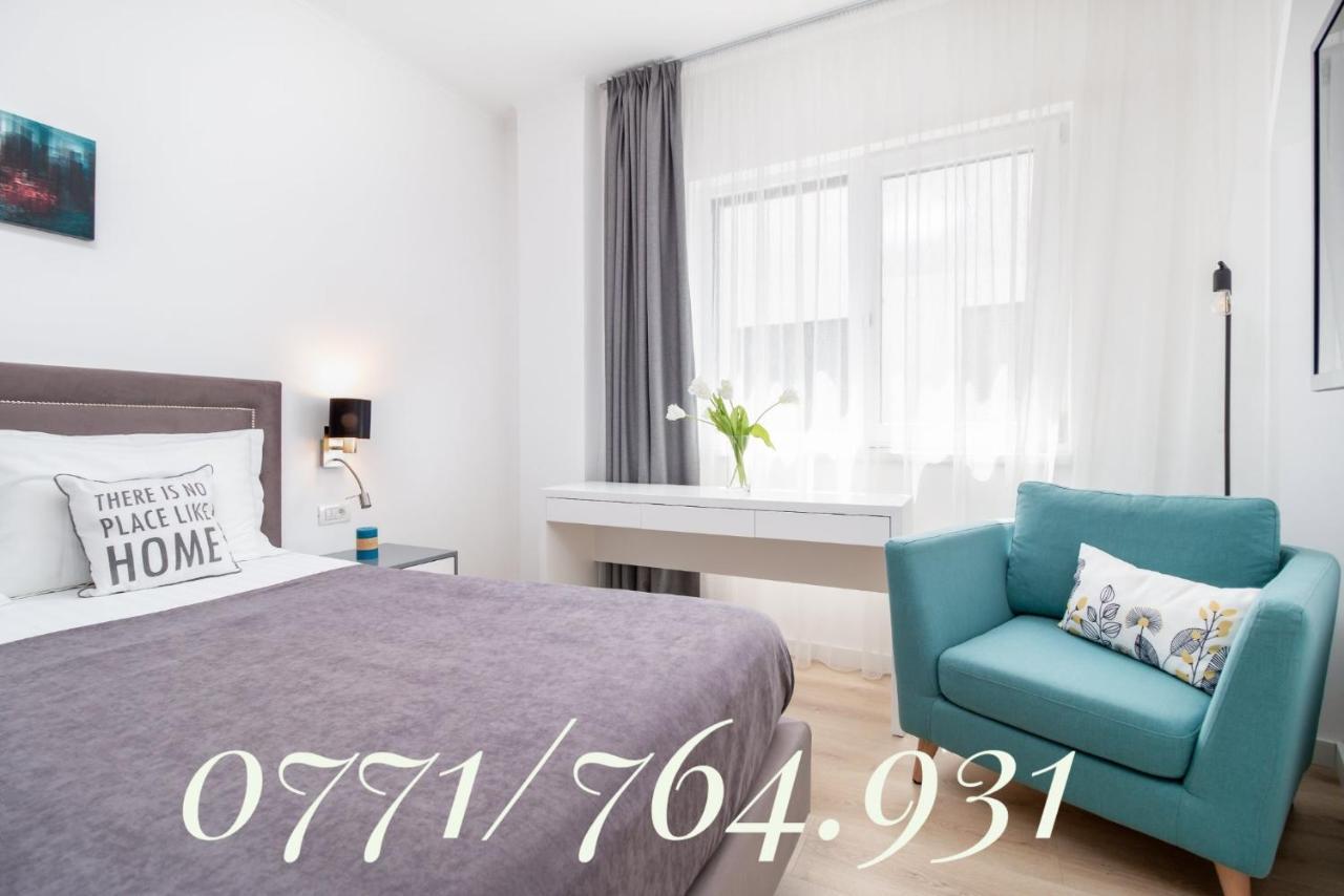 Charlotte Piata Unirii - Free Private Parking 2Bedrooms Apartment أرادايا المظهر الخارجي الصورة