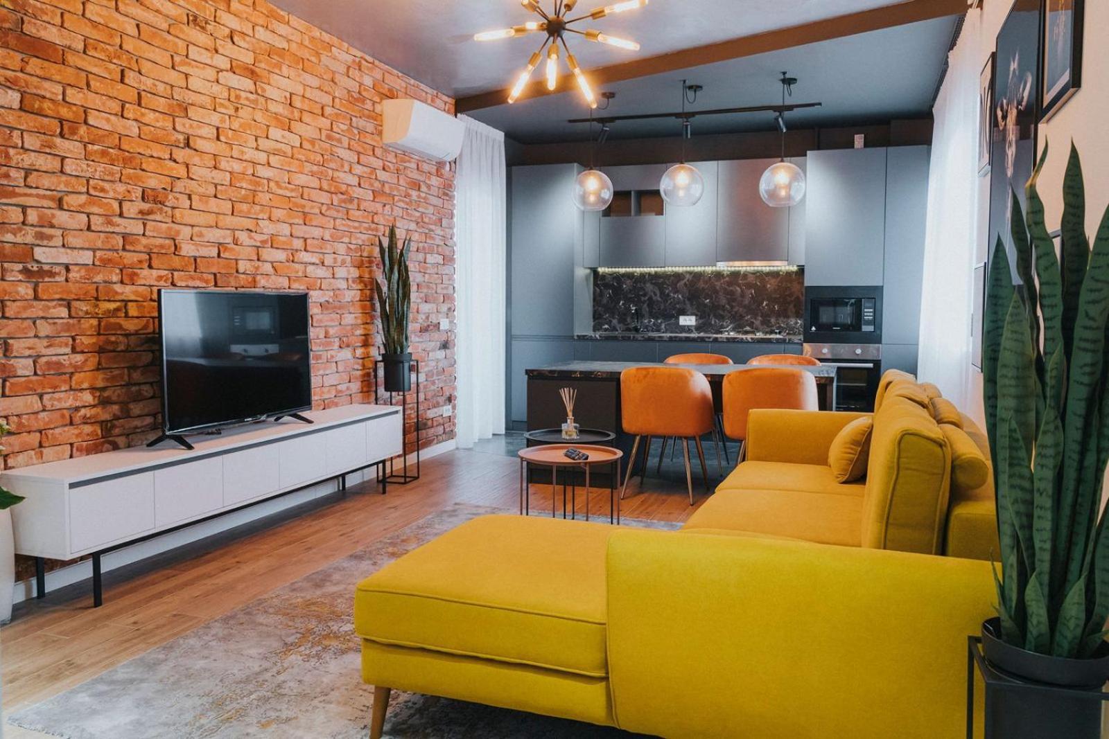 Charlotte Piata Unirii - Free Private Parking 2Bedrooms Apartment أرادايا المظهر الخارجي الصورة